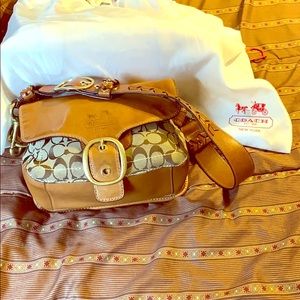 Coach shoulder bag